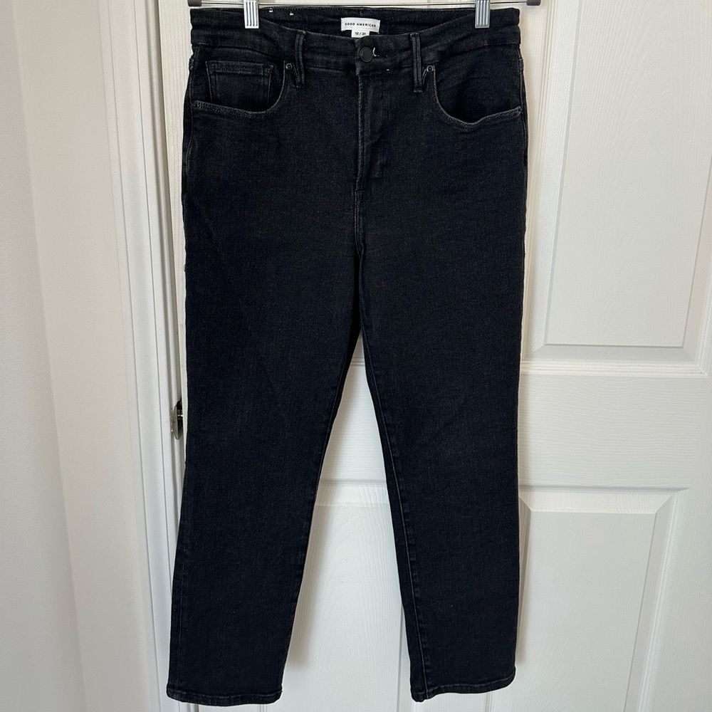 Good American Good Straight Jeans